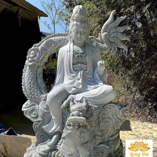 QUAN ÂM TỰ TẠI (SP032)