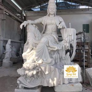 QUAN ÂM TỰ TẠI (SP025)