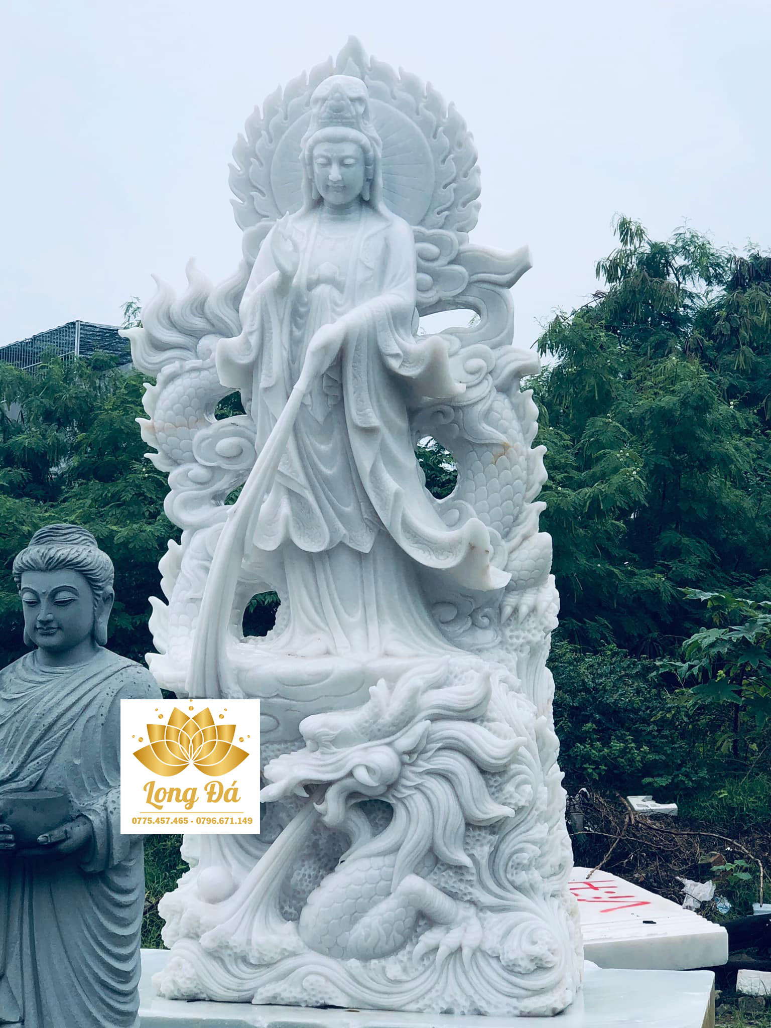 QUAN ÂM NGỰ LONG (SP057)