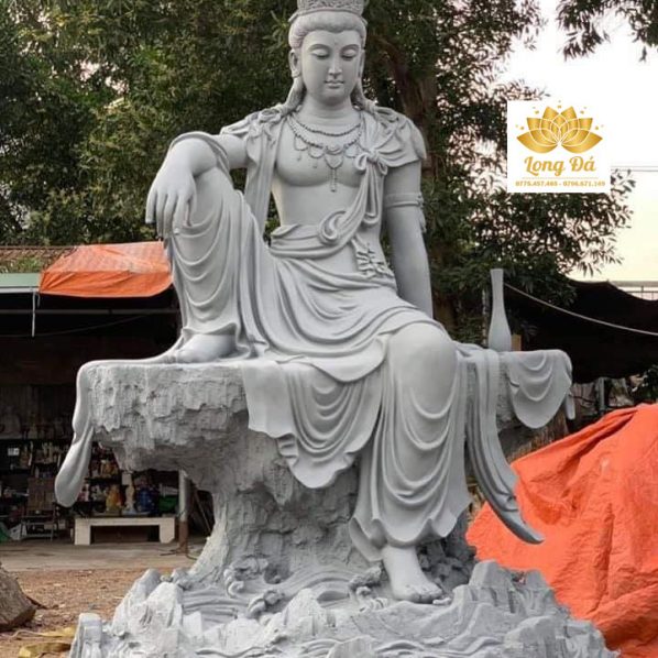 QUAN ÂM TỰ TẠI (SP008)